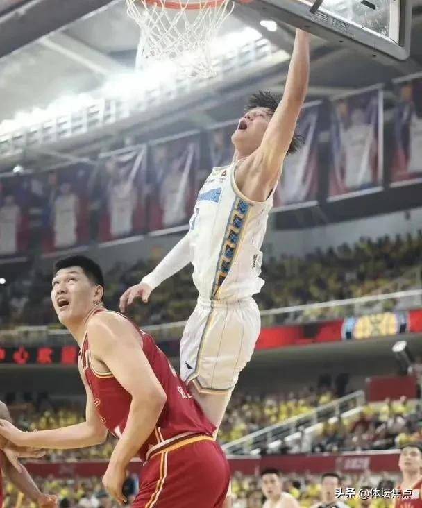 包含山西男篮主场击败对手，士气高昂的词条