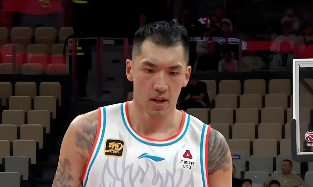 史密斯30分江苏不敌山东10连败克里斯25+21的简单介绍